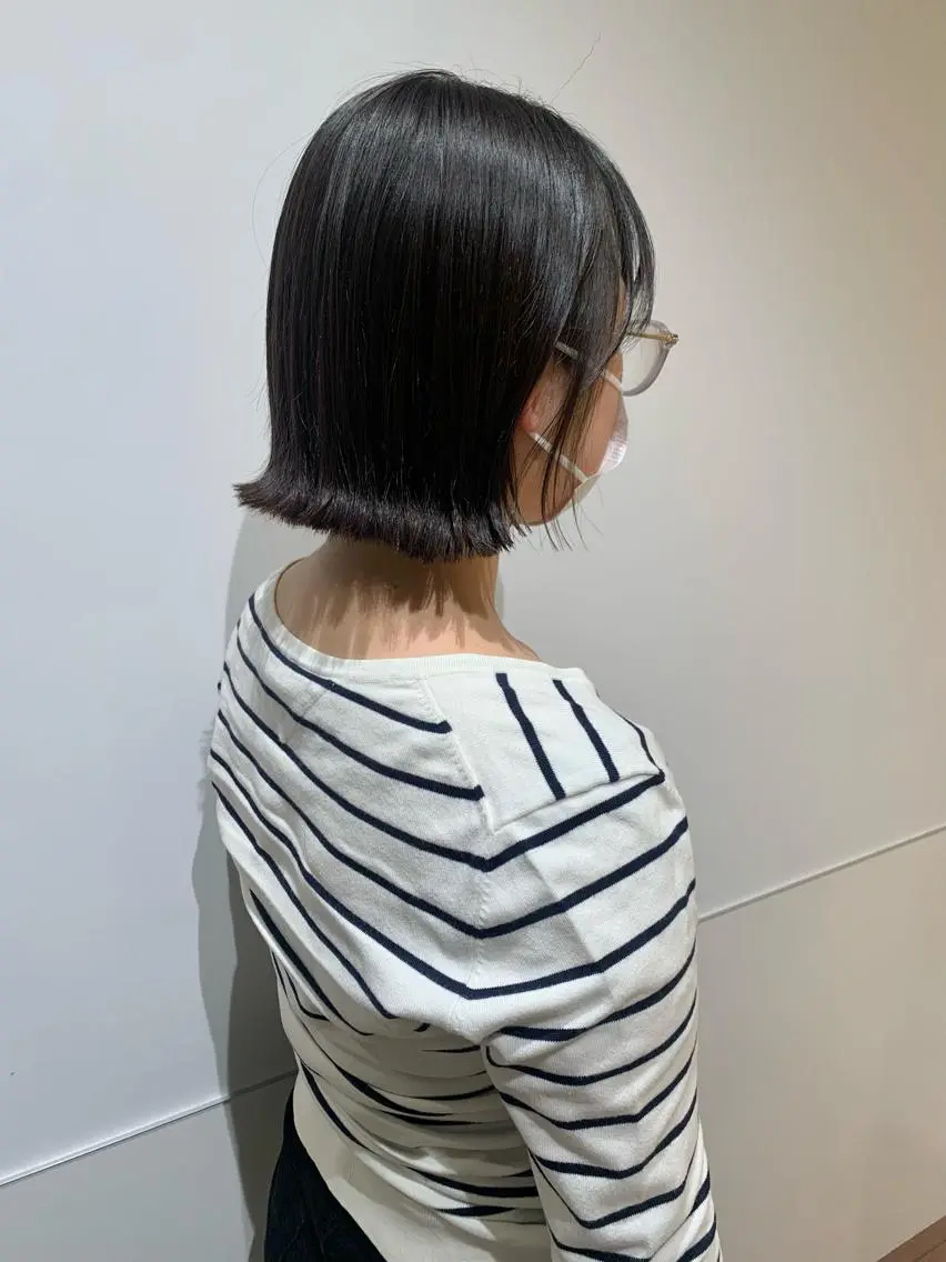 ショート 切りっぱなしボブ ボブ 片岡 由依のヘアスタイル