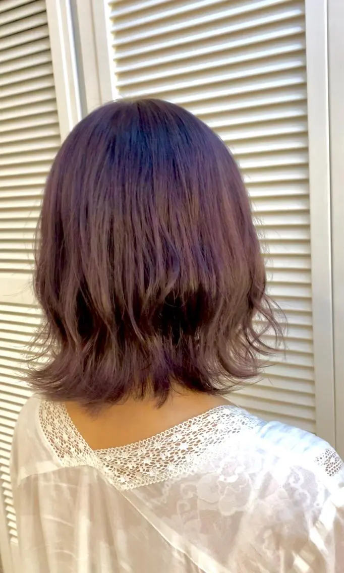 カラー ベージュカラー 天野 利咲のヘアスタイル