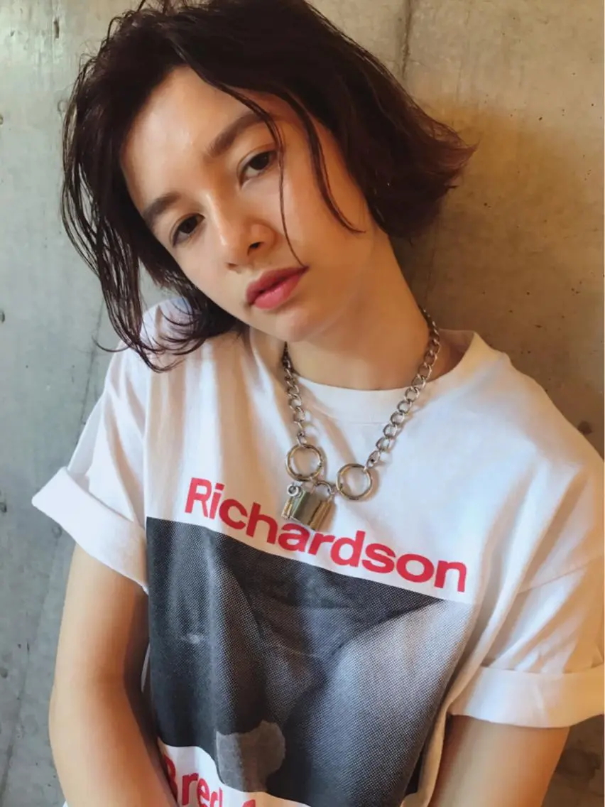 ミディアム 透明感カラー🌿ボブ ✨飛田 ケイのヘアスタイル