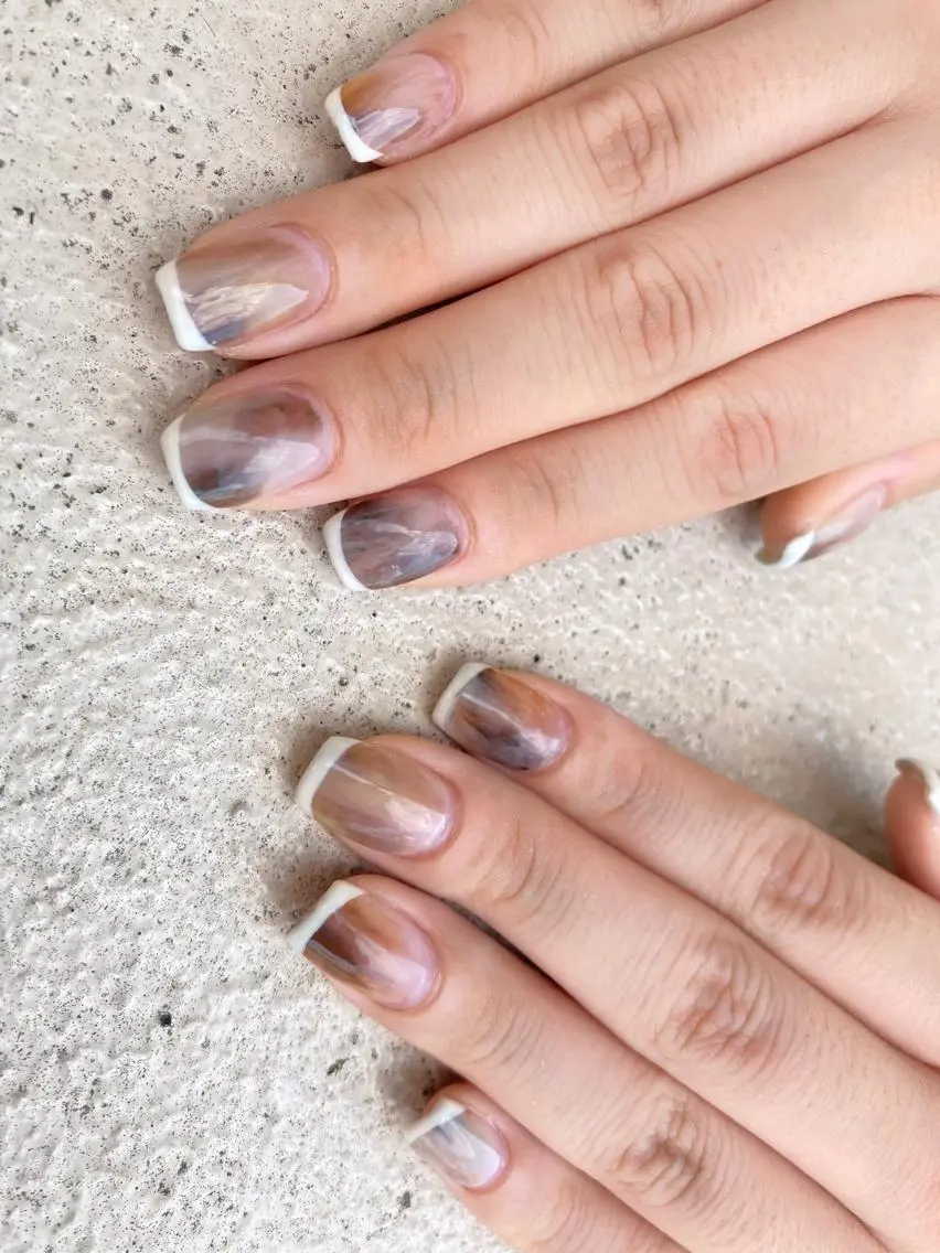 ショート ネイル ハンドネイル フットネイル ✴︎ Delightのネイルデザイン