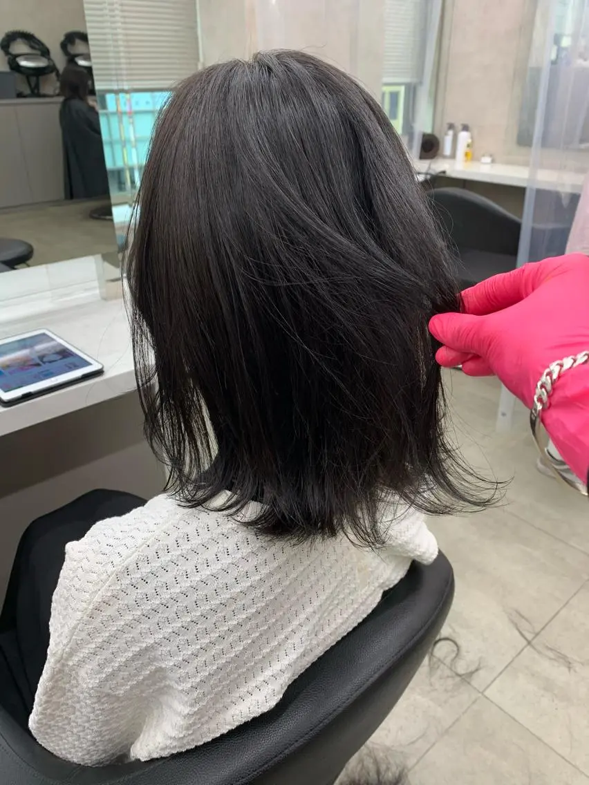 ミディアム カット ヘアカラー トリートメント 【美容室が苦手な方 専問美容室】MIHOのヘアスタイル