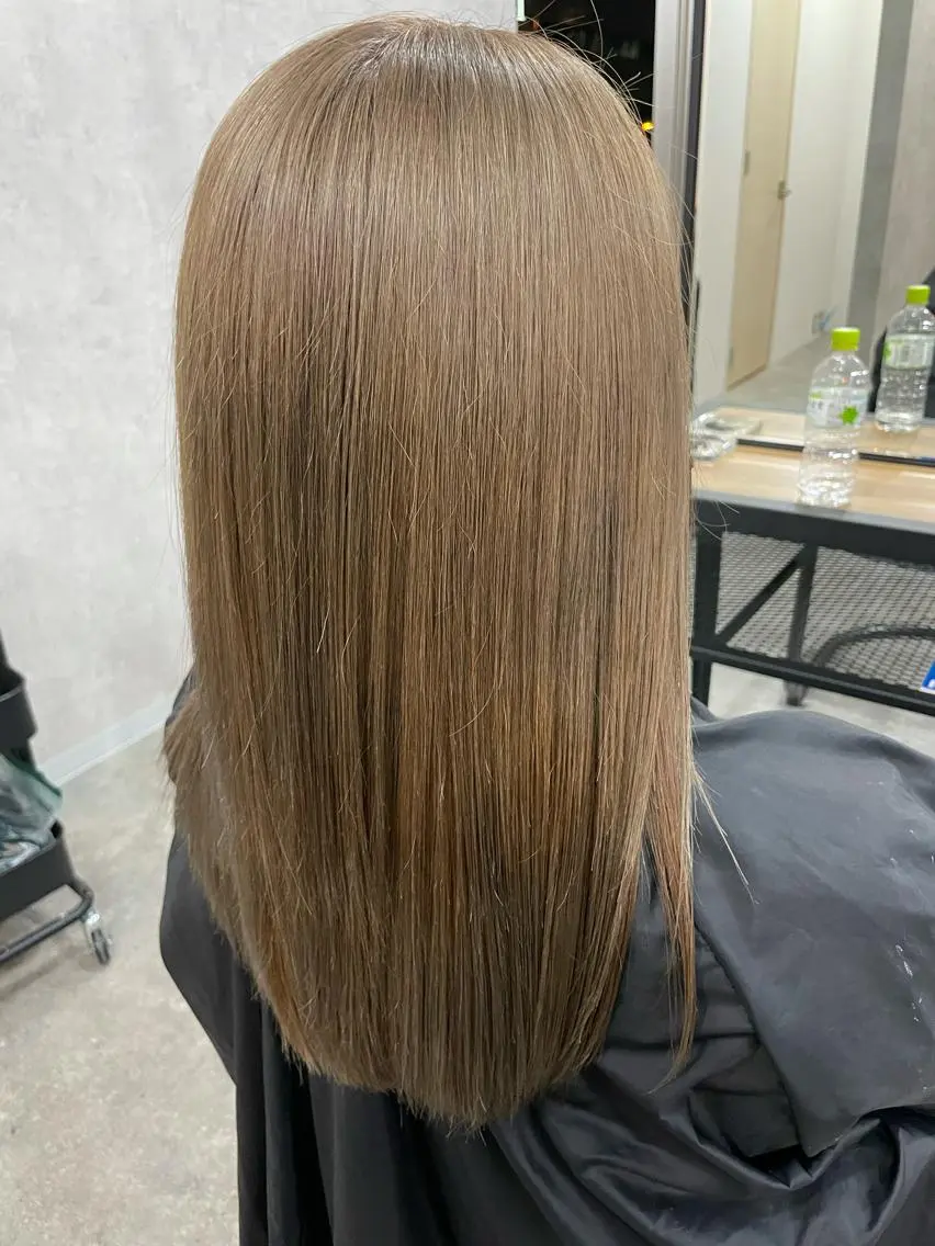 セミロング カラー パーマ ヘアアレンジ メンズ キッズ ネイル マツエク・マツパ メンズバレイヤージュ メンズブリーチ フェードカット メンズハイライト メンズインナーカラー メンズ特化 しゅうへいのヘアスタイル