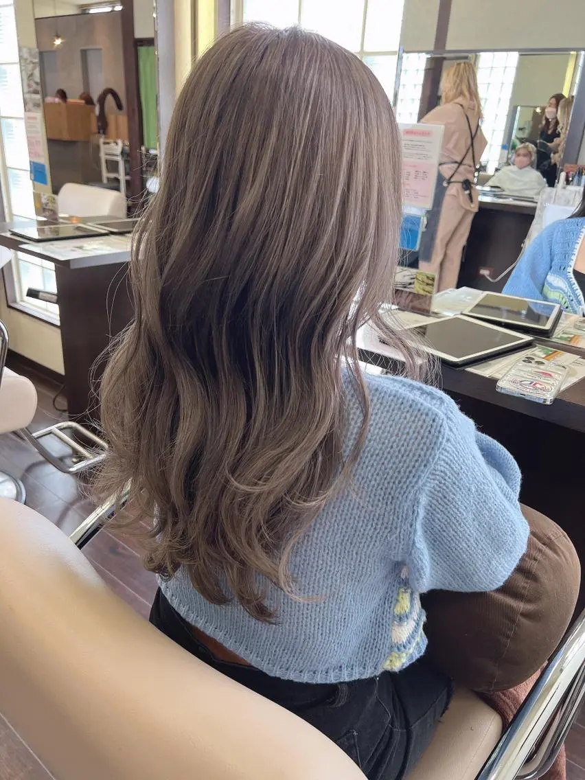 ロング カラー ヘアカラー 具志 正太のヘアスタイル