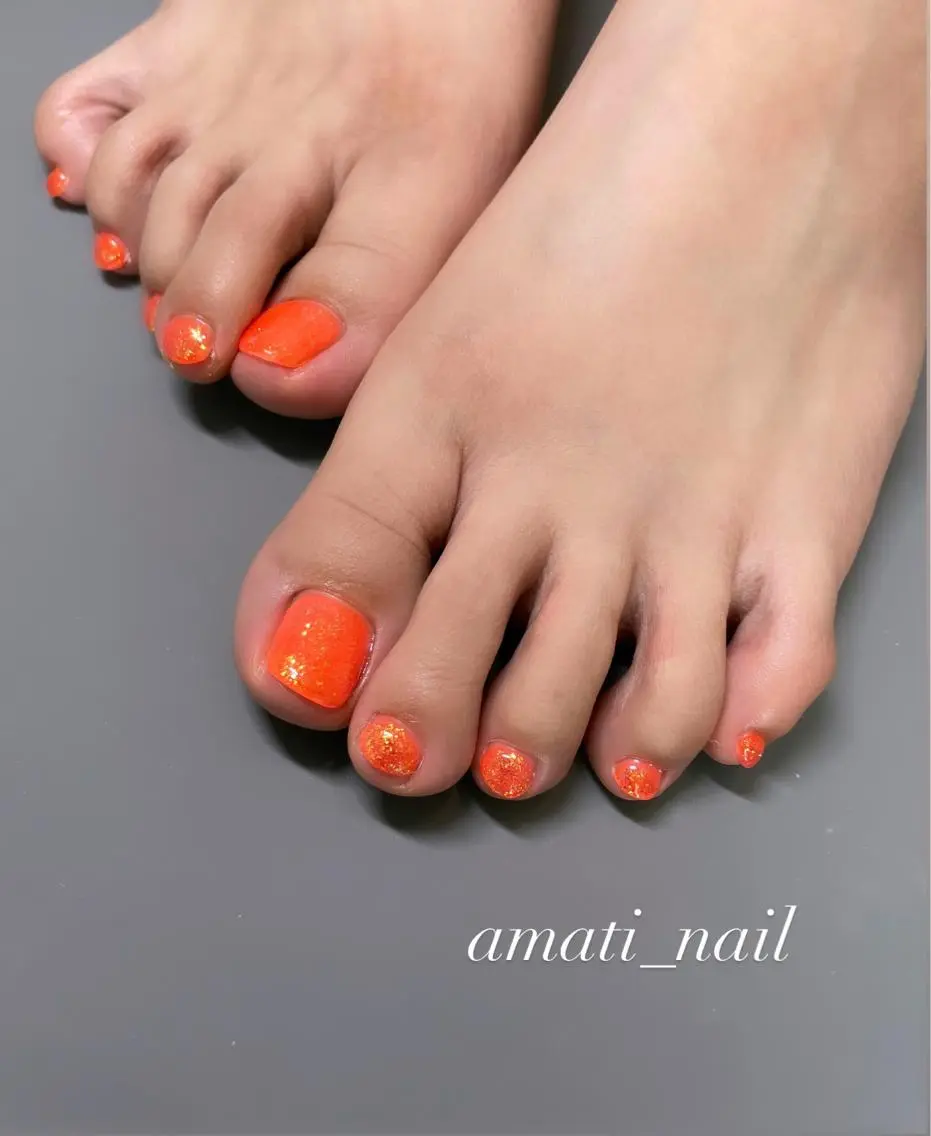 ネイル フットネイル ジェルネイル グラデーション ラメ(グリッター) マグネットネイル フットネイル amati_nail TAKAKOのネイルデザイン