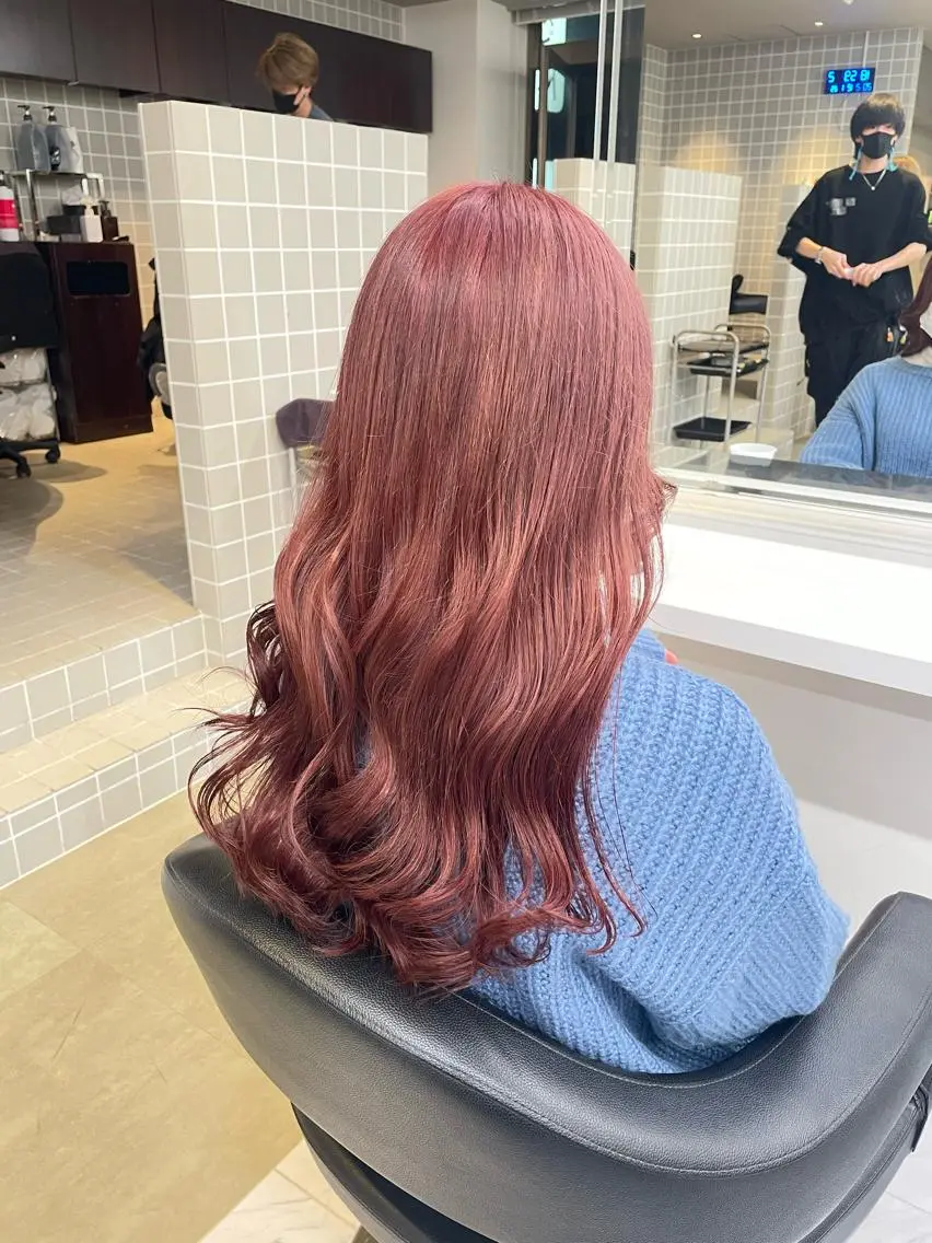 ミディアム カラー パーマ ヘアアレンジ メンズ キッズ ネイル マツエク・マツパ アイブロウ 🦋縮毛/韓国レイヤ ー/透明感カラー🦋のヘアスタイル