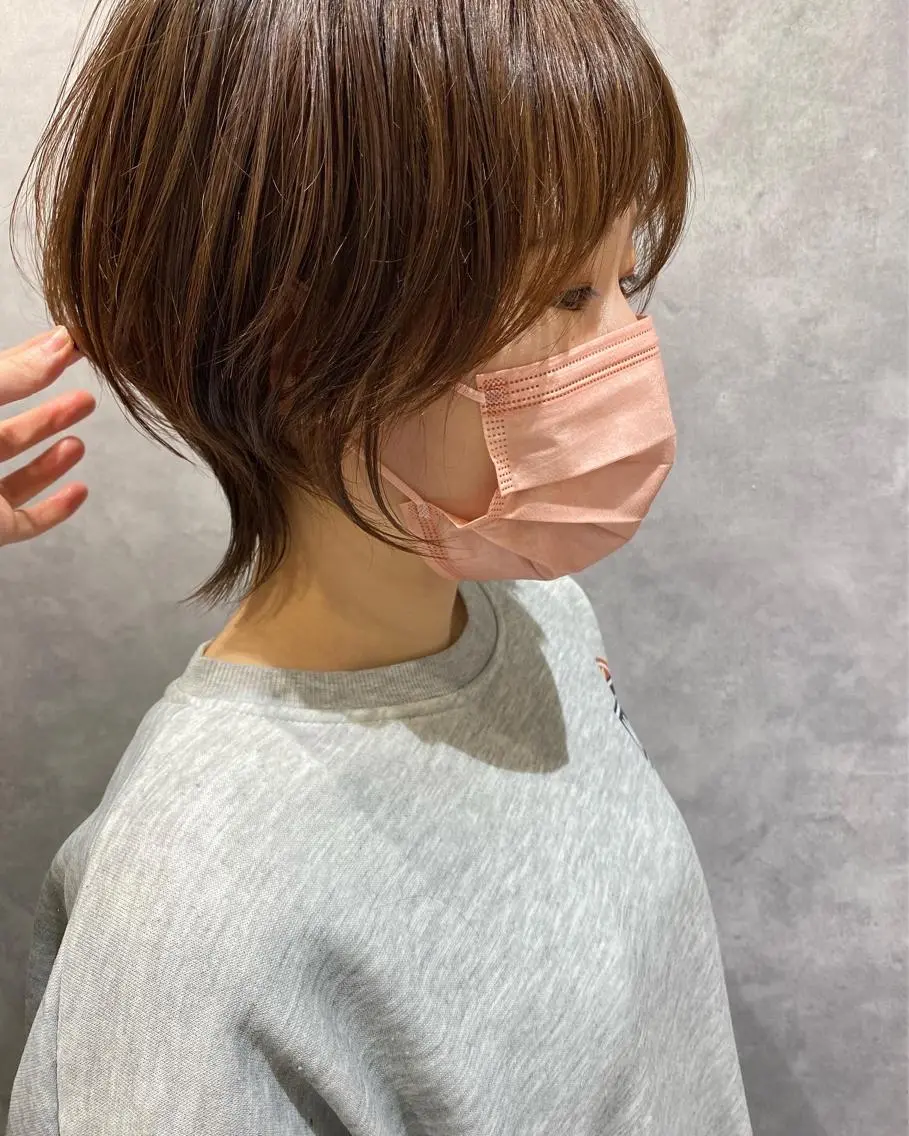 ショート カラー ヘアアレンジ ショートヘア ウルフカット ショートヘアはお任せ 冨樫真未のヘアスタイル