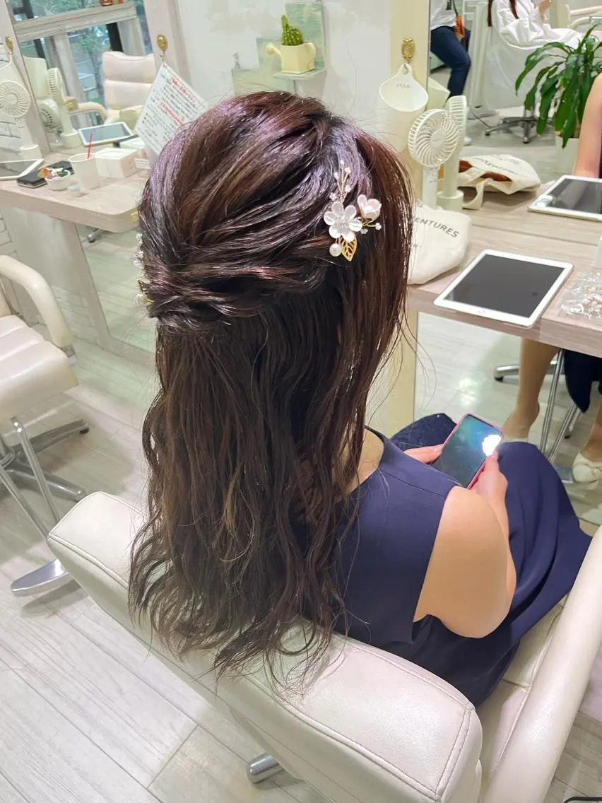 ヘアアレンジ ハーフアップ 坂口 愛のヘアスタイル