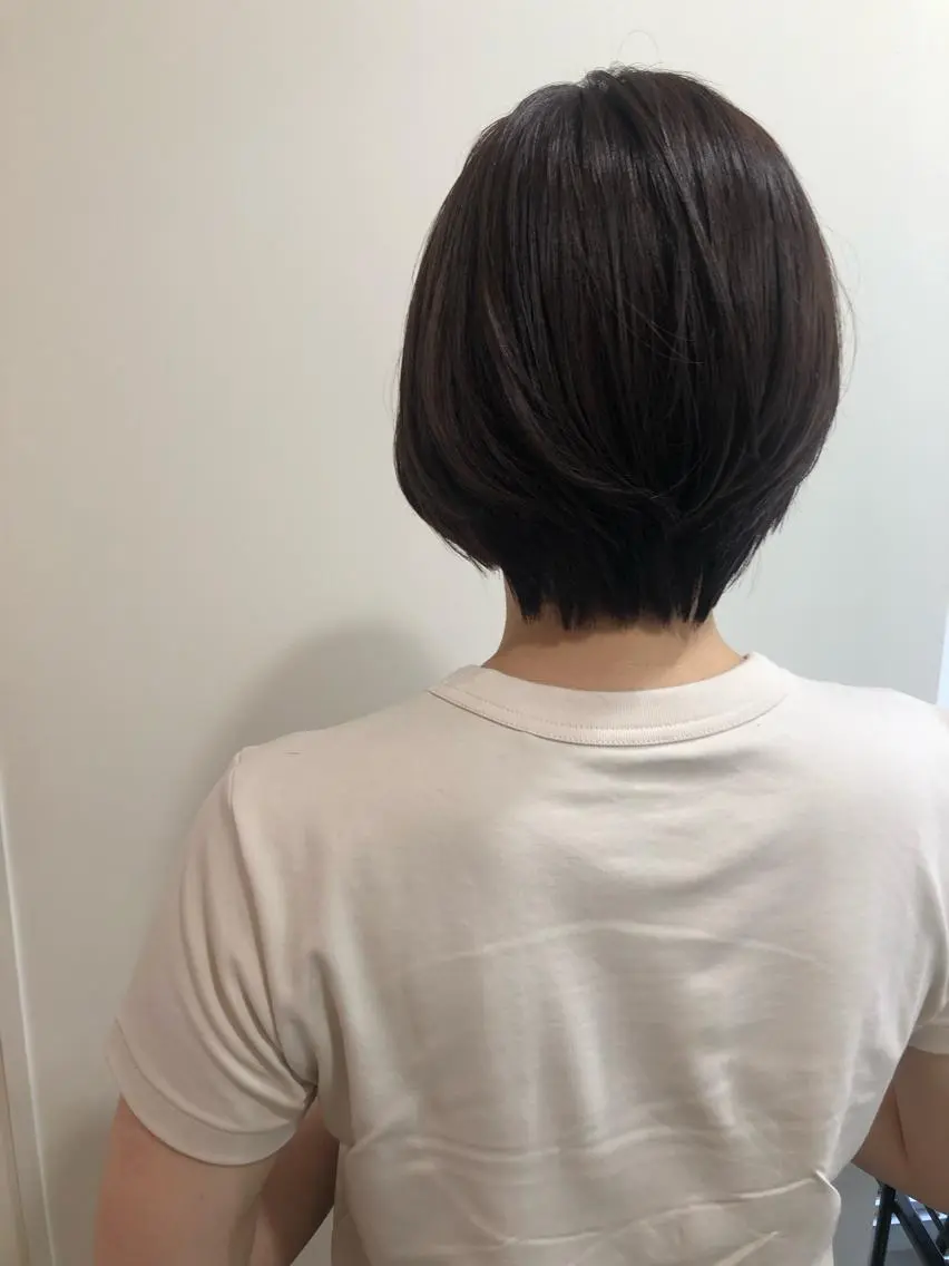 ショート カラー カット ヘアカラー トリートメント MIOベージュカラー 柔らかいカラーのヘアスタイル