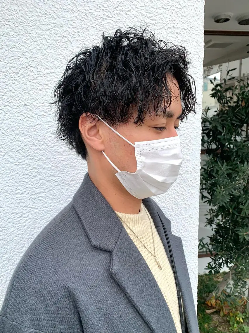 ショート パーマ ヘアアレンジ メンズ メンズパーマ メンズツイストパーマ ツイストスパイラルパーマ スパイラルパーマ ツイストパーマ メンズパーマ職人 加藤 弘貴のヘアスタイル