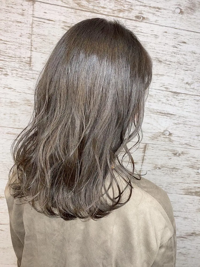 ミディアム カラー 赤みを消す艶カラー✨ [都島]kaitoのヘアスタイル