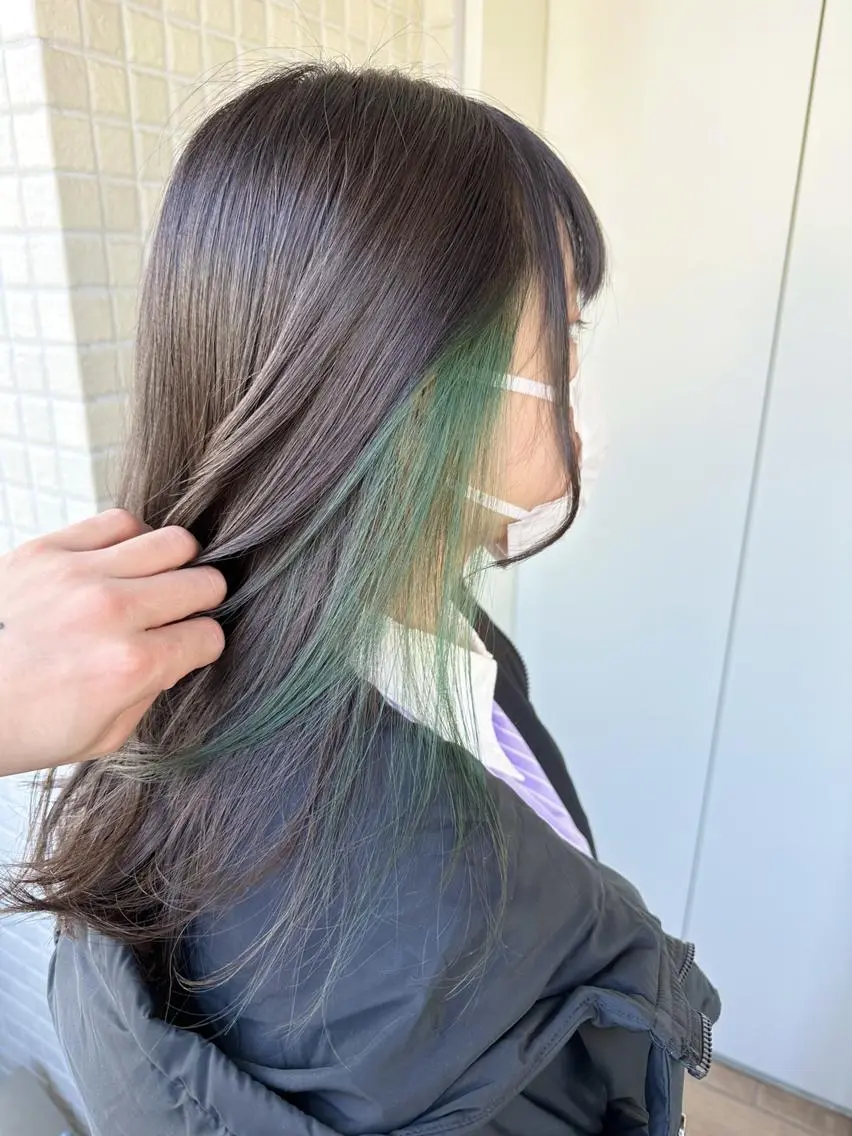 セミロング カラー ✨【公式】 juhl.横浜✨のヘアスタイル