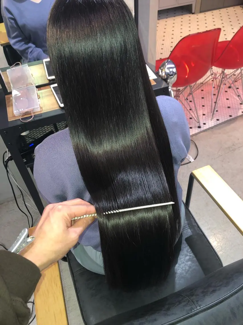 ロング カット ヘアカラー トリートメント 大友 正晴のヘアスタイル