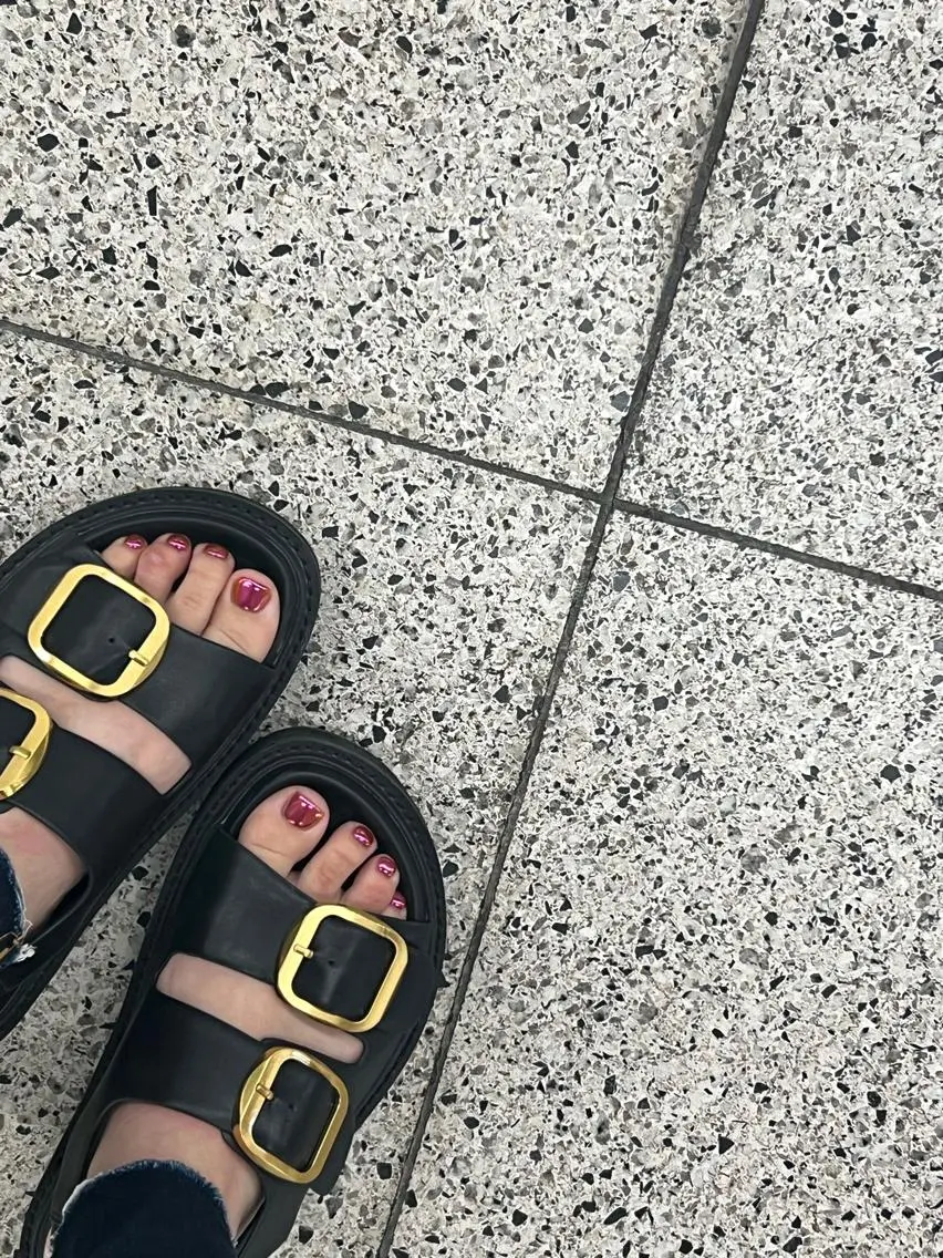 ネイル フットネイル ミラーネイル Charme. NOBUKOのネイルデザイン