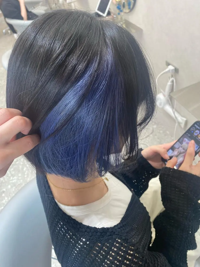ショート カラー デザインカラー インナーカラー レイヤー/顔周り/ 透明感カラー/ななのヘアスタイル