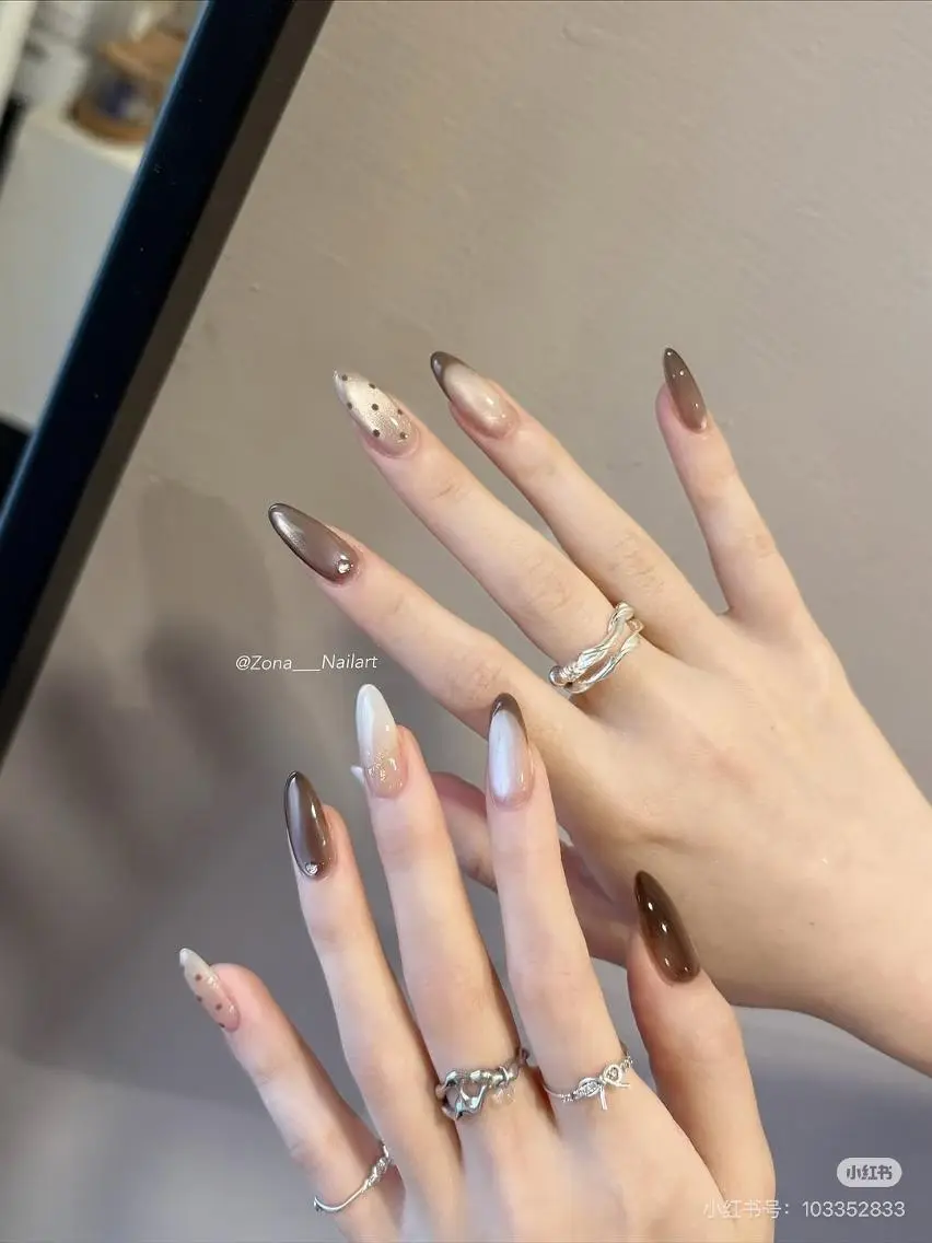 ネイル ストーンネイル ハンドネイル 🎀Best Nail🎀のネイルデザイン