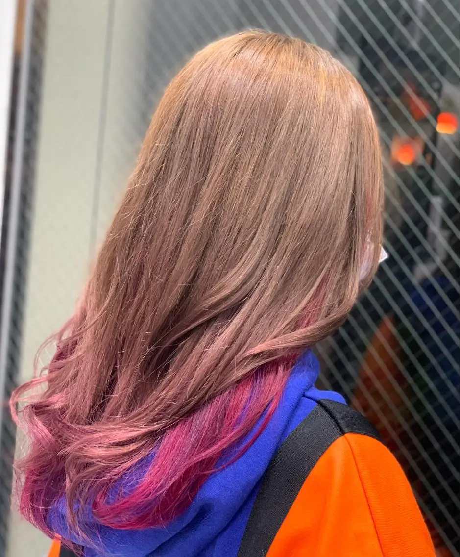 ロング カラー ヘアアレンジ ベージュカラー ピンクカラー パープルカラー 顔周りカット 💠 AYAKA💠のヘアスタイル