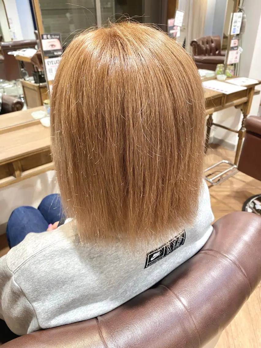 ミディアム カラー ベージュカラー ブリーチ ブリーチなしカラー 美髪・髪質改善 有田怜平のヘアスタイル