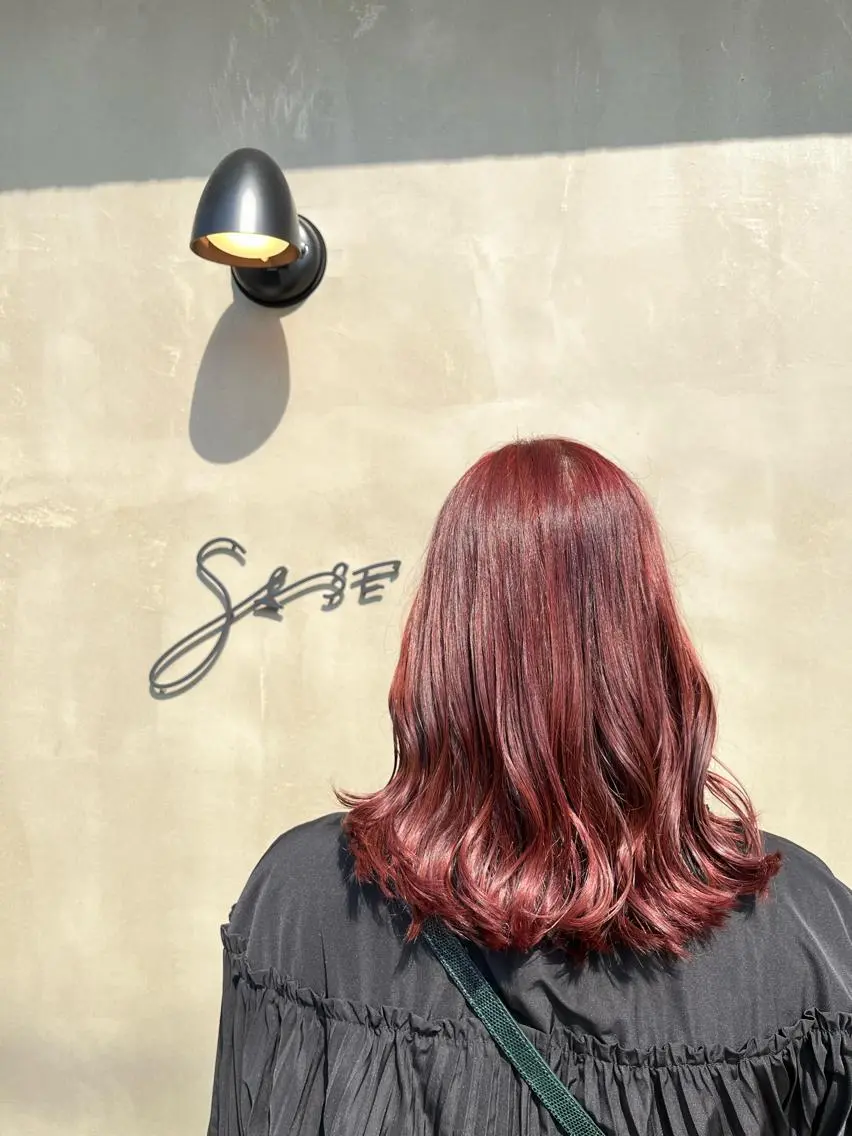 ロング カラー アッシュ ベージュカラー ブリーチ ケアブリーチ ダブルカラー 🌼あんなtrend color🌼のヘアスタイル