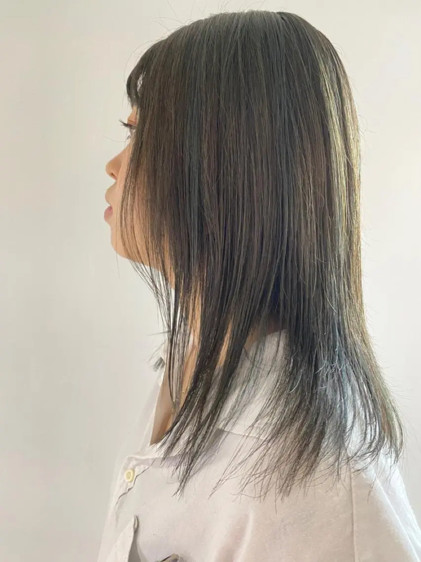 セミロング カラー カット ヘアカラー トリートメント KOOKI スティードトーキョーのヘアスタイル