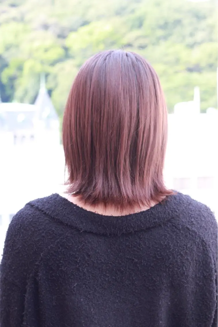 ミディアム カラー ベージュカラー ピンクカラー ピンクベージュ カット ヘアカラー Viage （ビアージュ）のヘアスタイル