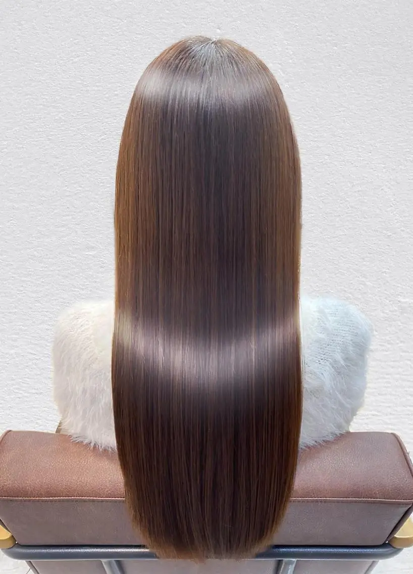 ミディアム カラー パーマ アディクシーカラー ケアカラー 髪質改善 トリートメント ストレートパーマ カット ヘアカラー トリートメント ヘアケア特化型サロン newi 梅田のヘアスタイル
