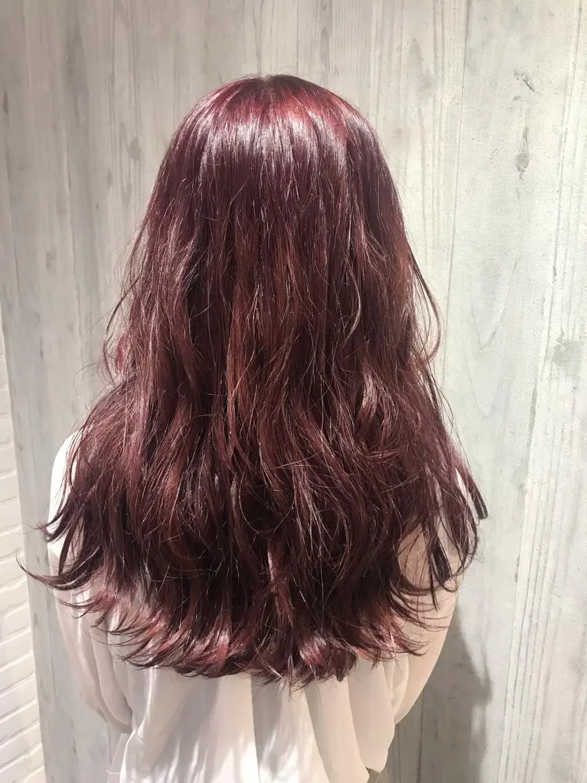 ロング カラー アッシュ ピンクカラー ピンクアッシュ ロング Renatus店長 金子裕美のヘアスタイル