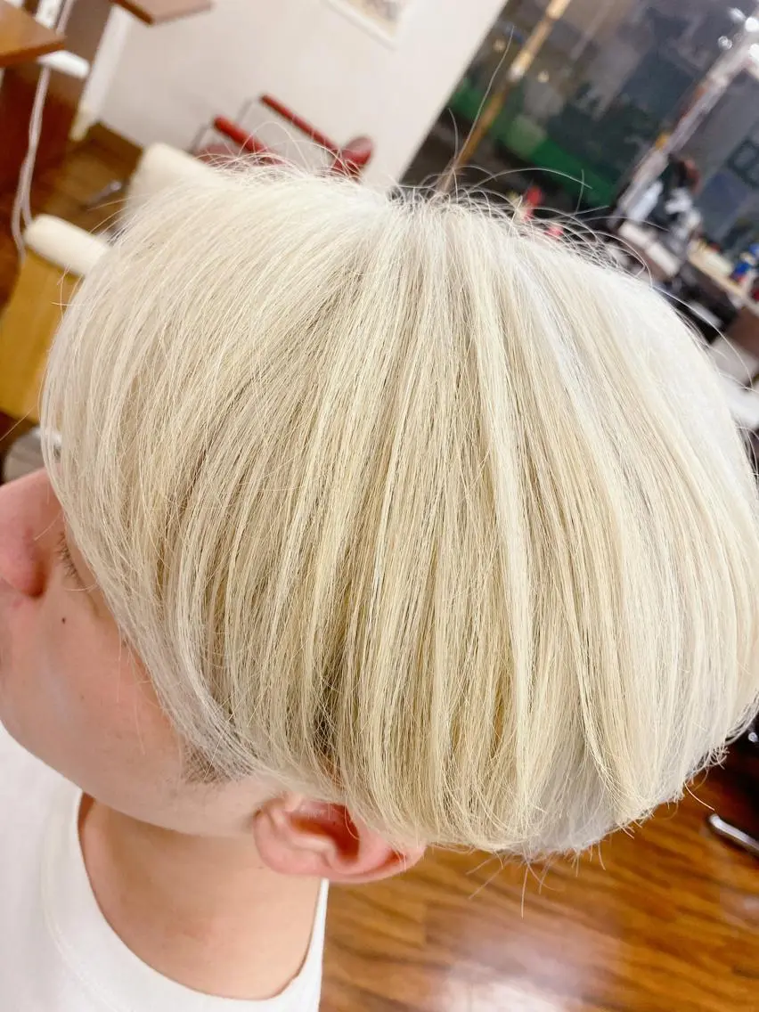 ショート カラー ✨コーンロウ✨ 本田さゃかのヘアスタイル