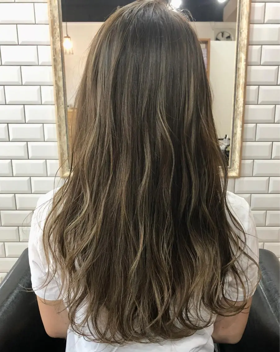 ロング カラー 橋本 敬介のヘアスタイル