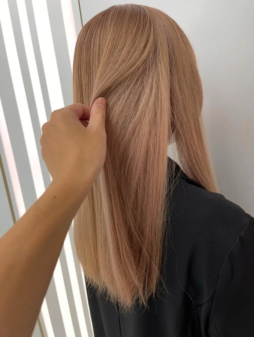 ロング ヘアカラー ❄️透明感カラー❄️ メンズ✂️TOWAのヘアスタイル