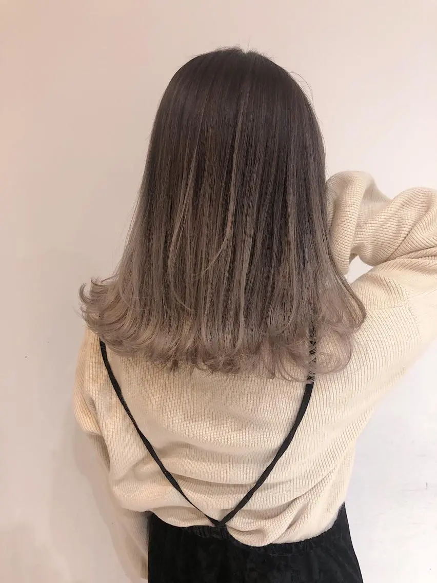 ミディアム カラー ヘアアレンジ 【公式】amble luxe池袋東口🩷のヘアスタイル