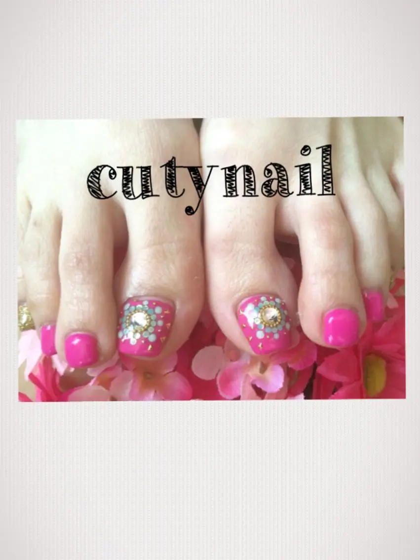 ネイル フットネイル ジェルネイル ストーンネイル cuty nailのネイルデザイン