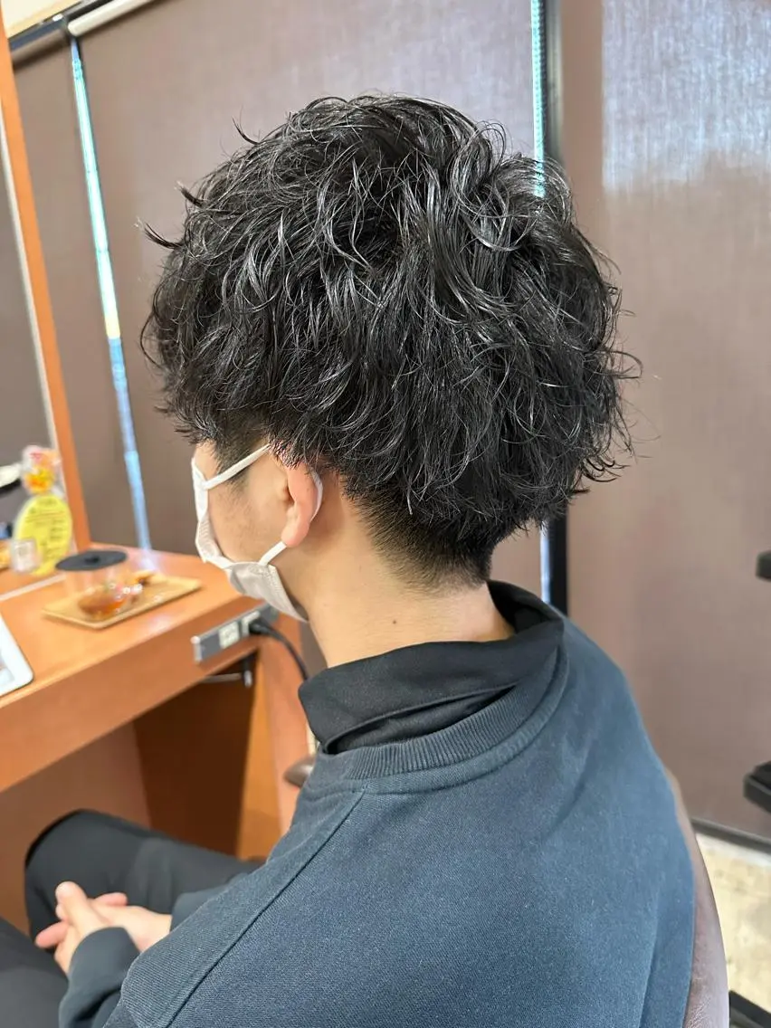 パーマ メンズ 長嶋 康平のヘアスタイル