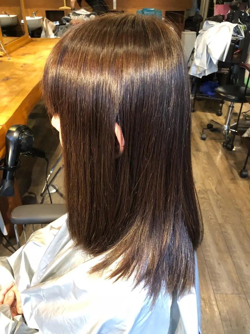 カラー グレージュ ISHIMORI  のヘアスタイル
