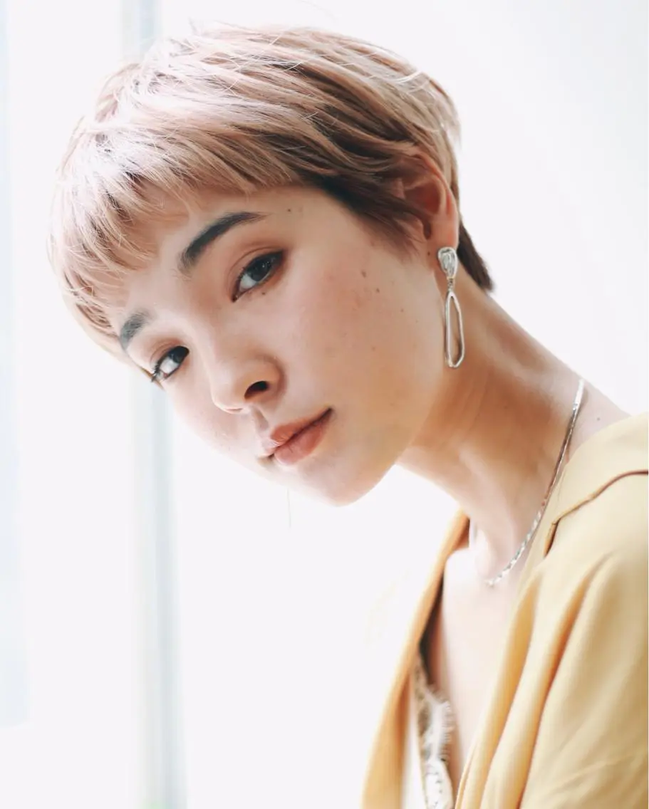 ショート カラー ボブ ショートヘア アンブレラカラー💫 フェイスフレーミングのヘアスタイル