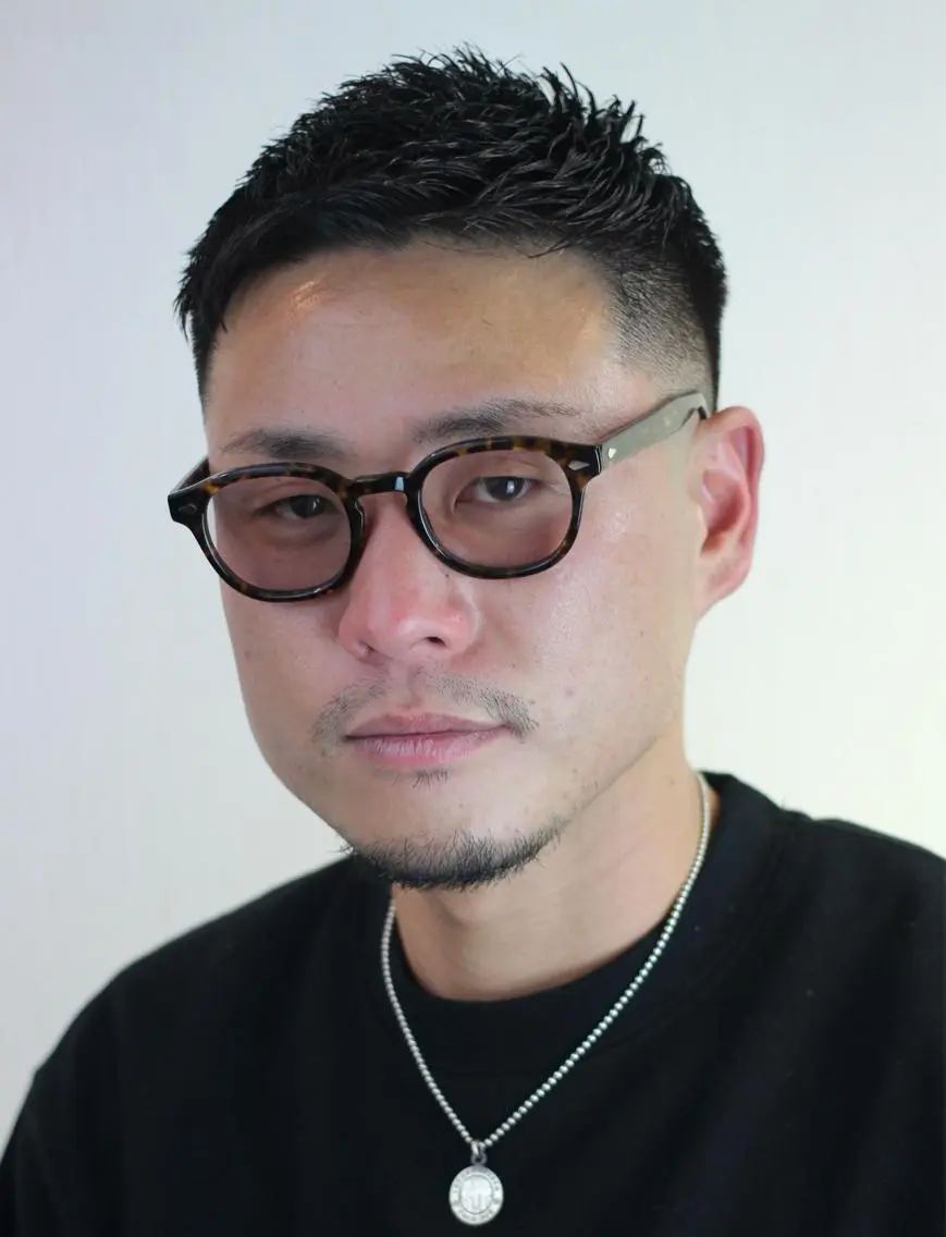 ショート 菊川 照治のヘアスタイル