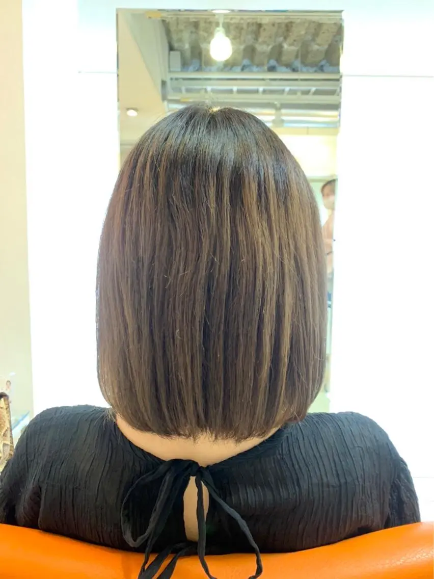 ショート カラー ヘアアレンジ 鶴﨑 美優亜のヘアスタイル