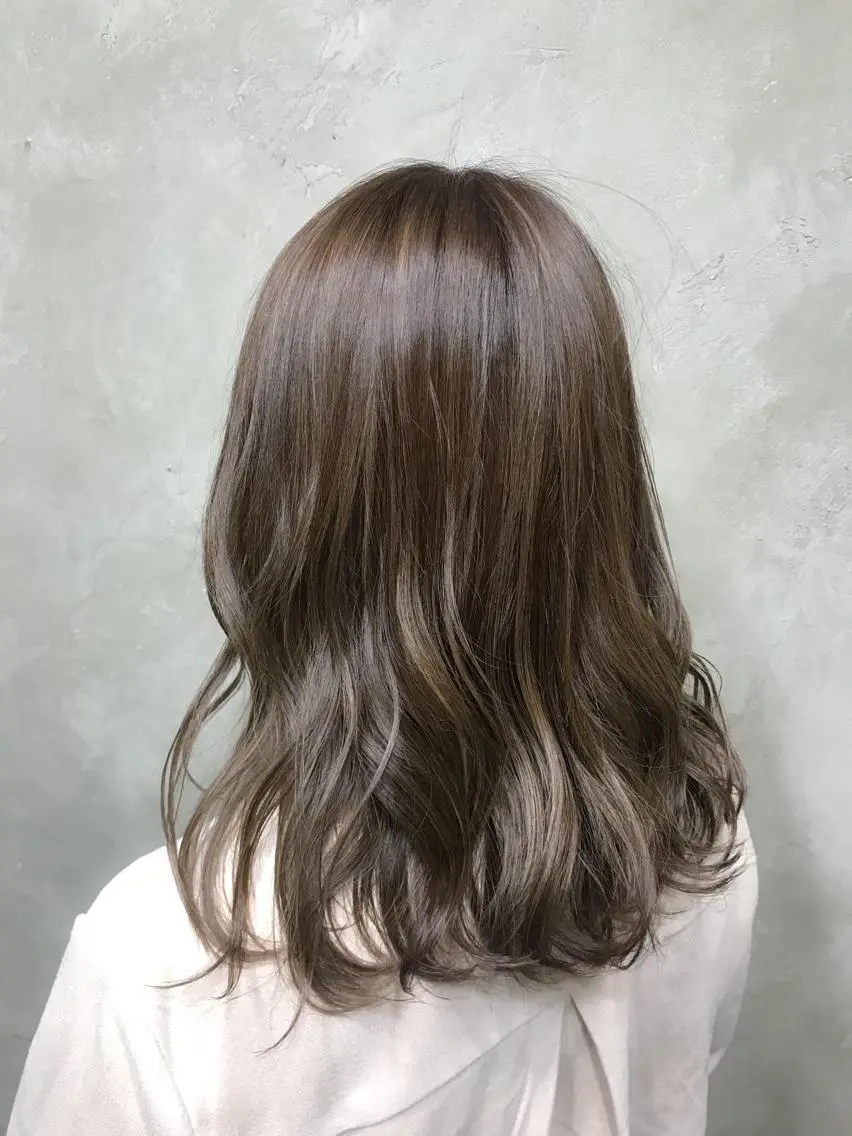 ミディアム カラー パーマ ベージュカラー 🌈髪質改善💕 縮毛矯正✨青木まで✨のヘアスタイル