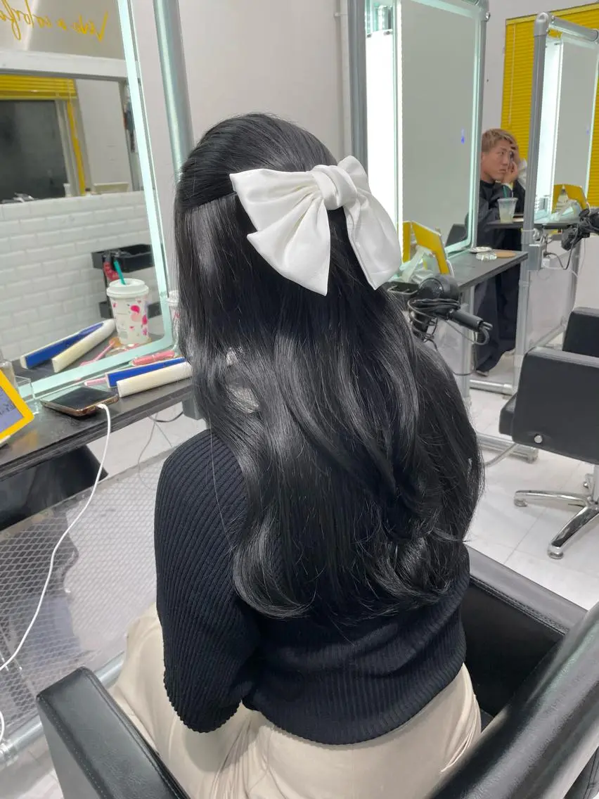ロング アッシュ チョコレートブラウン ピンクブラウン 顔まわりレイヤー 学生 当日予約大歓迎💕/ Chisatoのその他イメージ