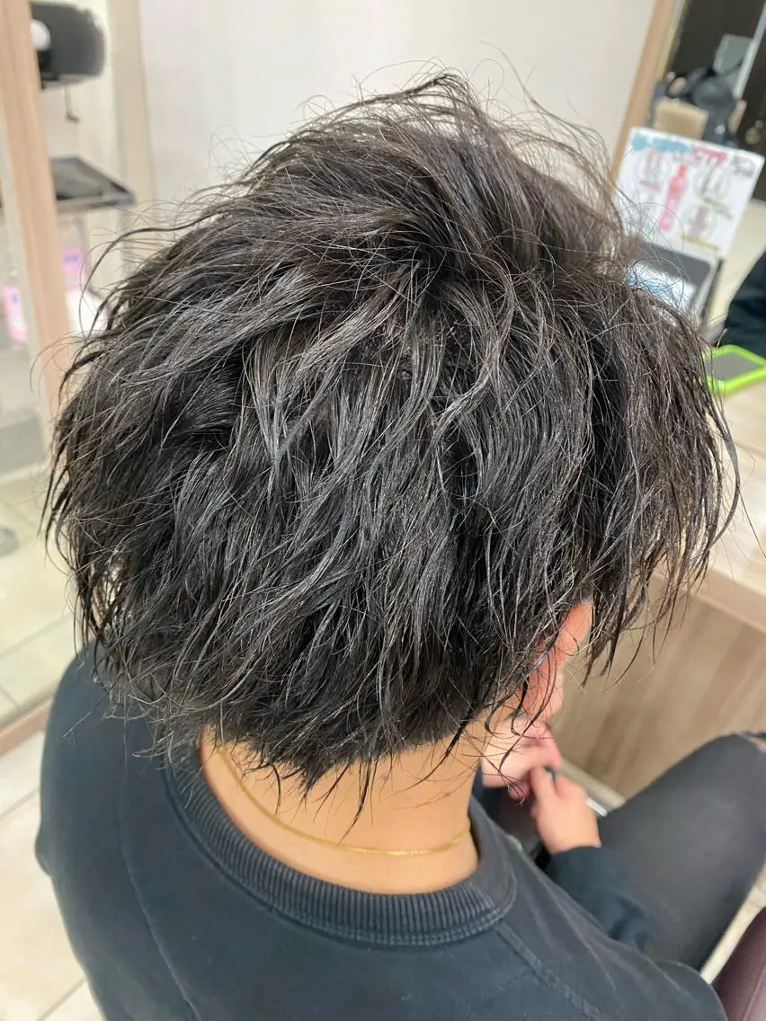 パーマ メンズ メンズパーマ メンズツイストパーマ ツイストパーマ ブリーチ🐰インナー ♡ハイライト♡綾🐰のヘアスタイル