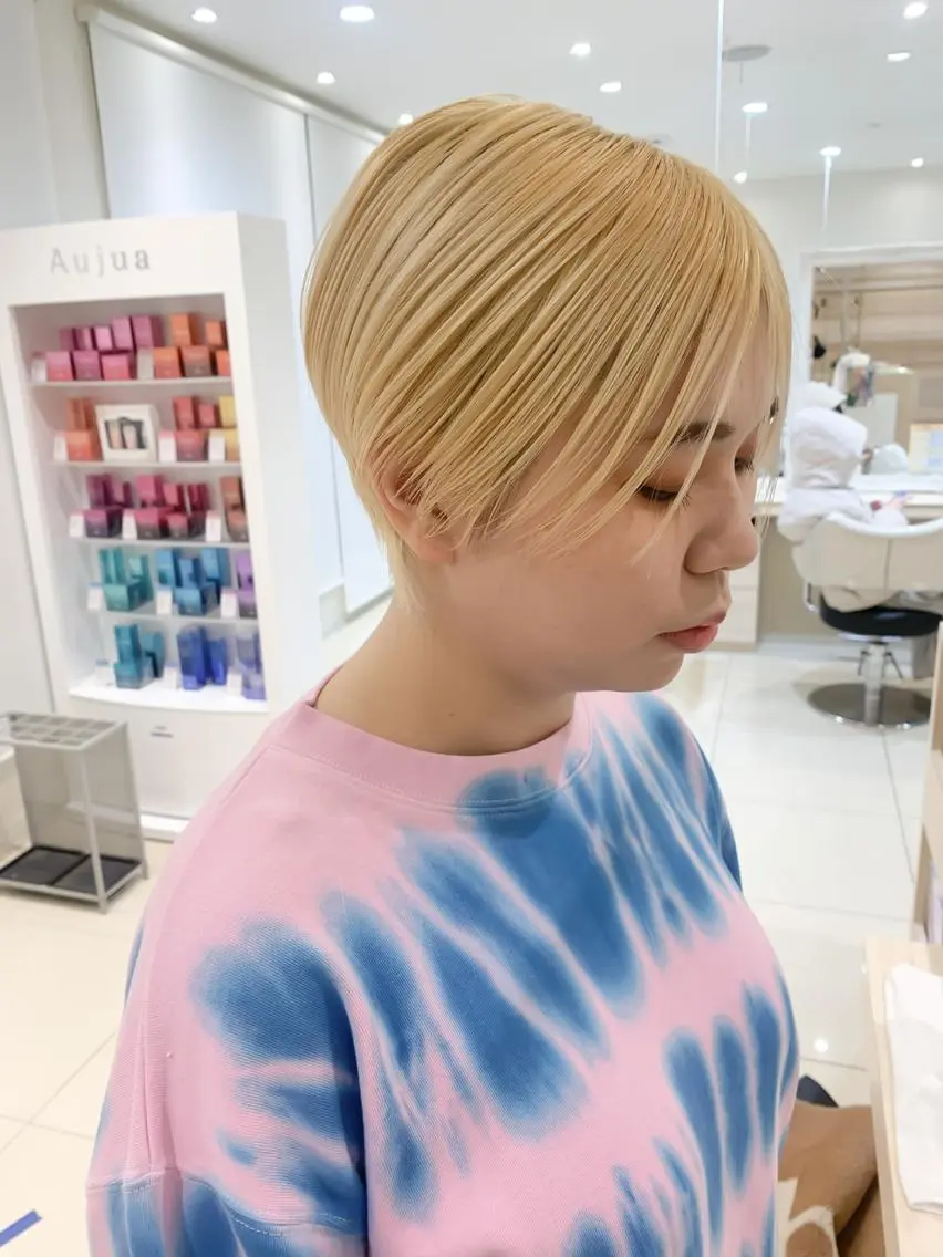 ショート ヘアカラー モデル様募集中 岡 真海🌙⭐︎..のヘアスタイル