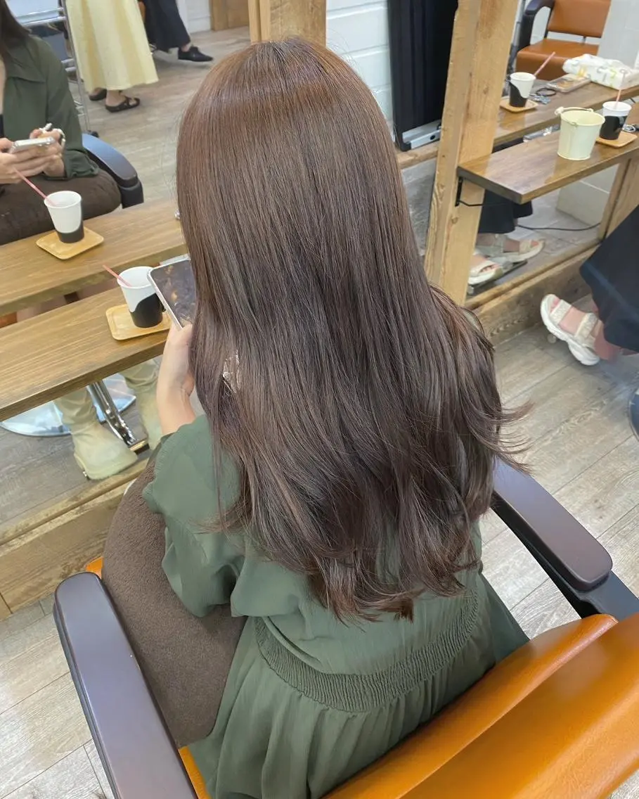 ロング カラー アディクシーカラー ブリーチ 透明感カラー グレージュ イルミナカラー カット ヘアカラー トリートメント N° anfeel 渋谷🪞🫧のヘアスタイル