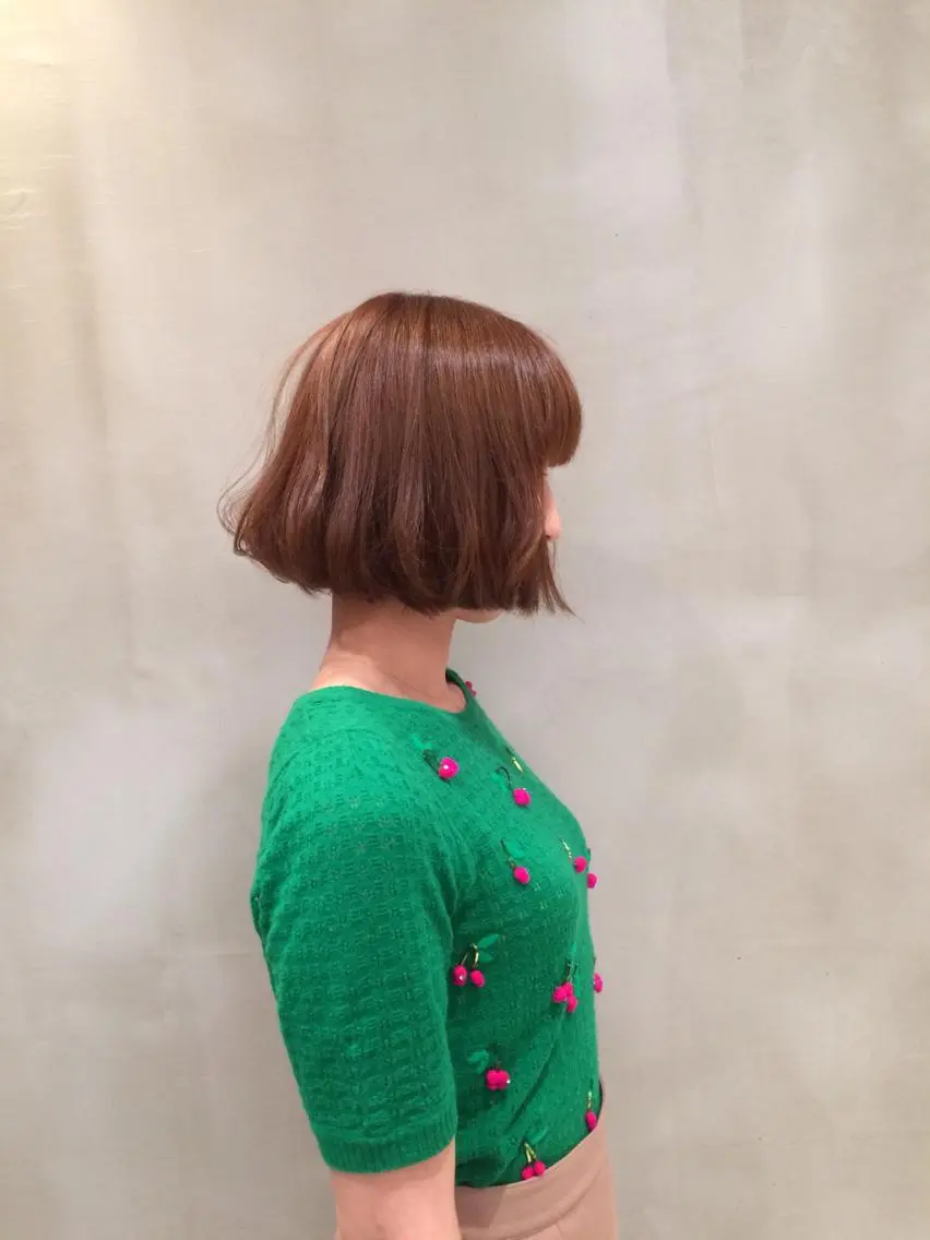 ショート カラー ボブ 加藤 泰輔のヘアスタイル