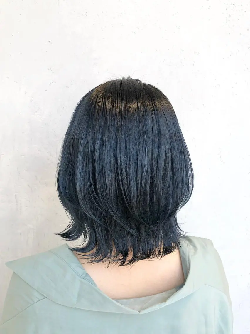 ショート カラー ヘアアレンジ ｲﾝﾅｰｶﾗｰ屋さん 🫧伊藤拓実のヘアスタイル