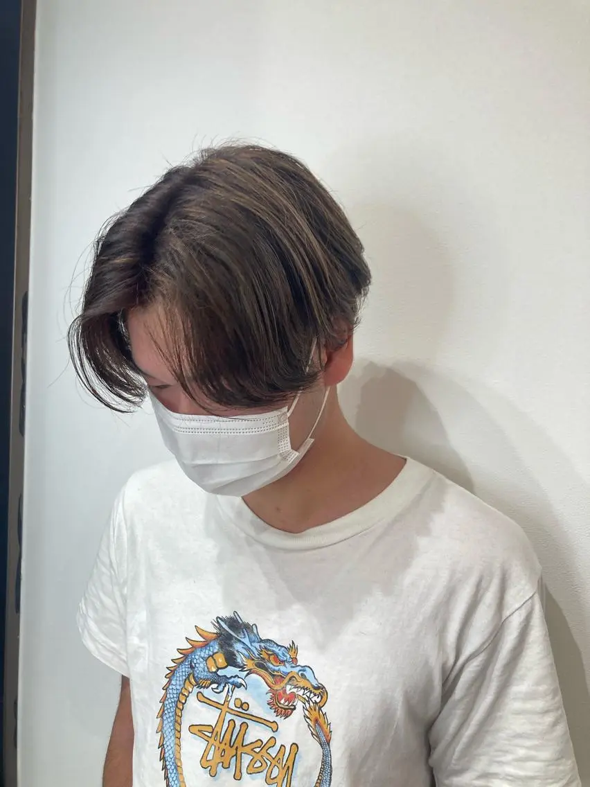 カラー メンズ メンズハイライト ハイライトカラー カットが上手い 💇‍♂🌸サク🌸のヘアスタイル