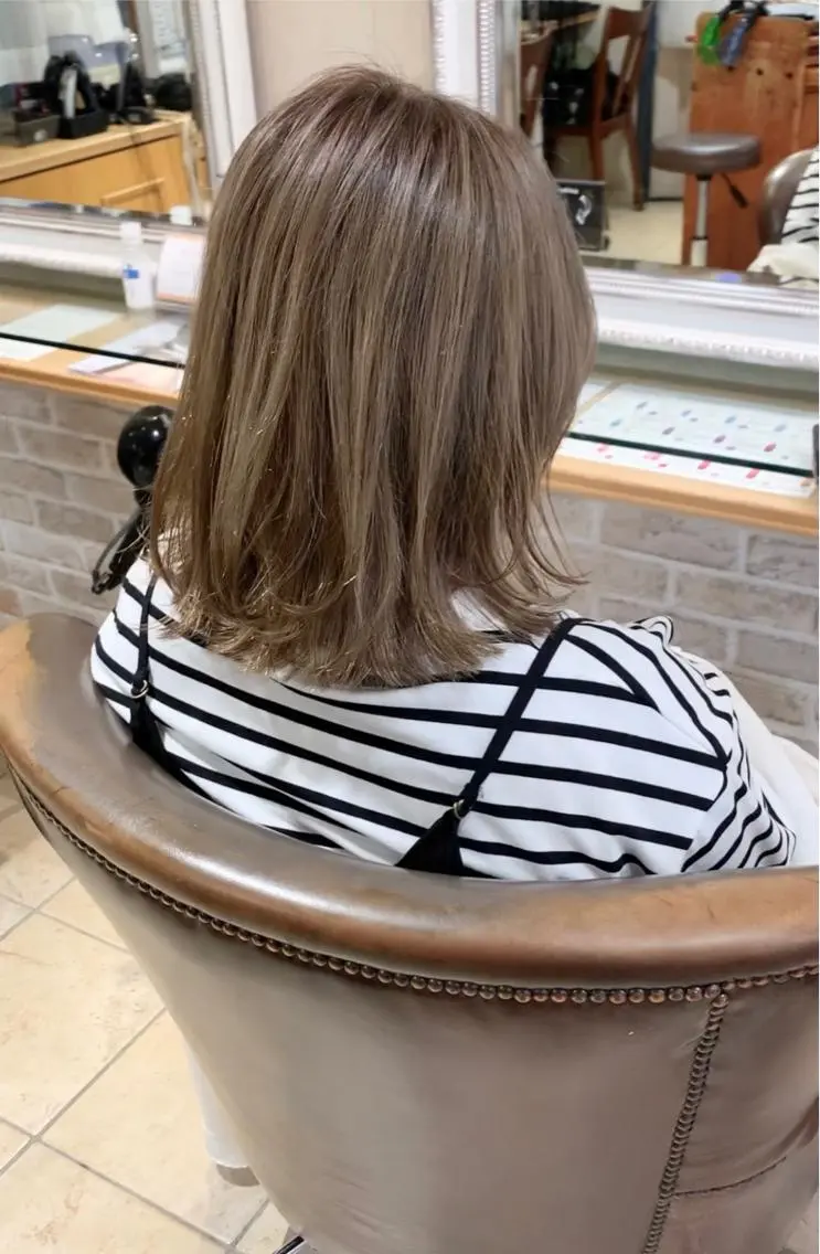 セミロング カラー パーマ ヘアアレンジ メンズ キッズ ネイル マツエク・マツパ アイブロウ メンズブリーチ メンズハイライト メンズハイトーン メンズインナーカラー メンズ韓国風 カット ヘアカラー トリートメント 🦕ウルフカット 🦕ａｋｉｈｏのヘアスタイル