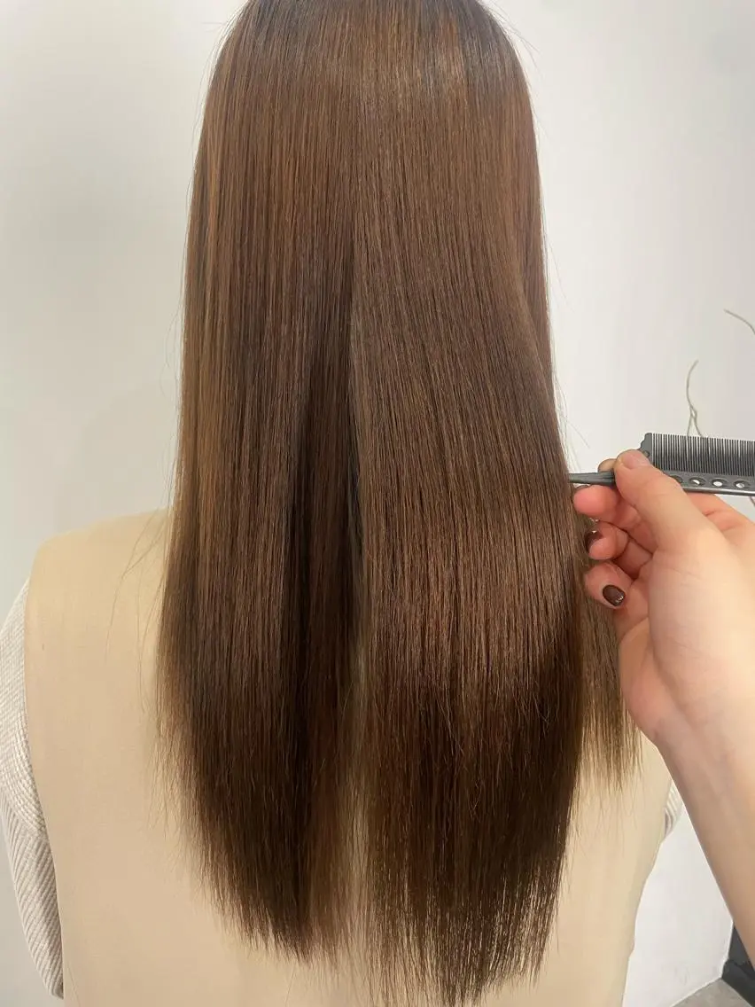 ロング トリートメント 艶カラー✨レイヤー 𝐚𝐲𝐚𝐤𝐚のヘアスタイル