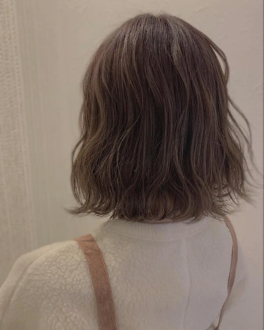 ミディアム カラー 外ハネヘア m ā l o.🌷 サカモトマイコのヘアスタイル