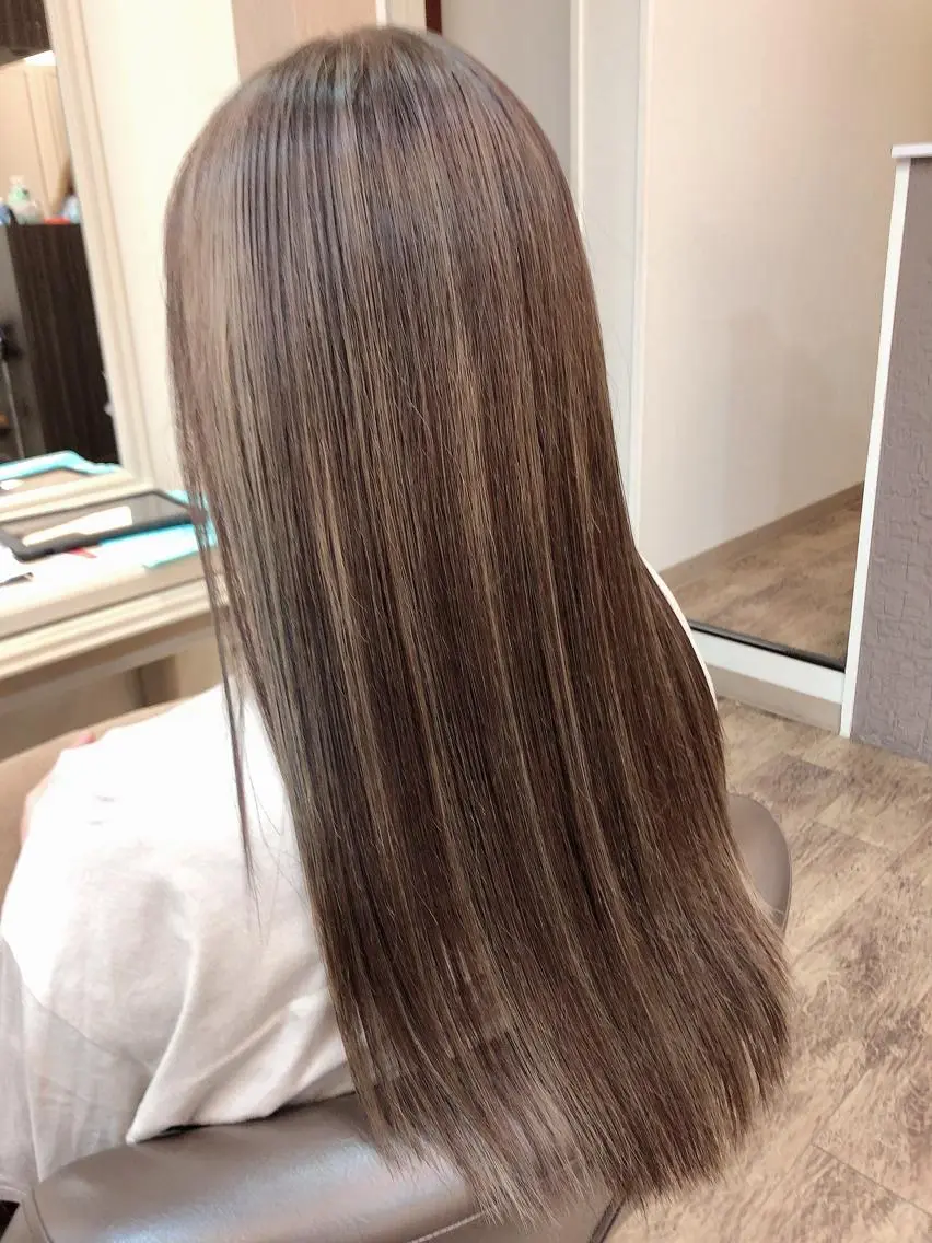 セミロング ハイライト 尚平 40代からの 髪質改善専門のその他イメージ