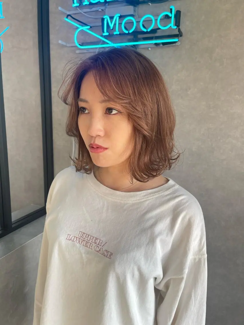 ミディアム カラー カット ヘアカラー トリートメント 一ノ瀬 暁のヘアスタイル