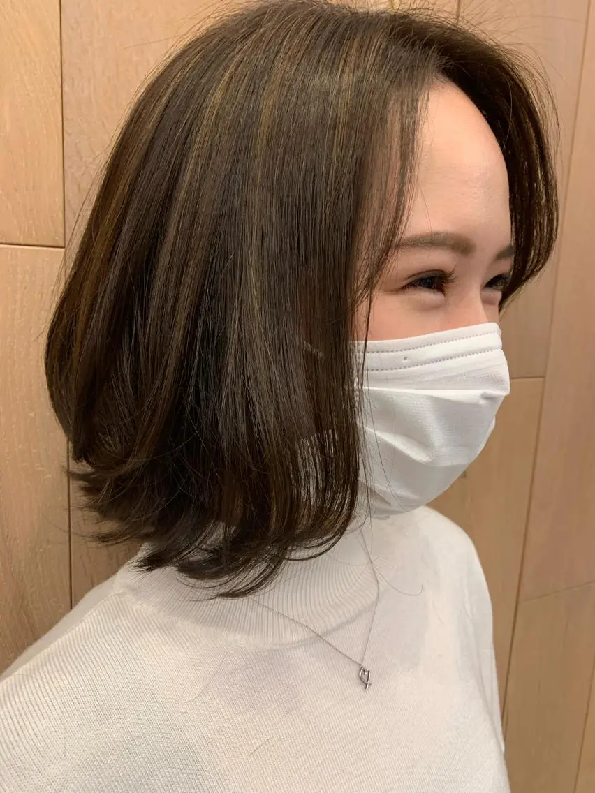 ショート ハイライト Aya/四条烏丸/ 酸性ストレートのヘアスタイル
